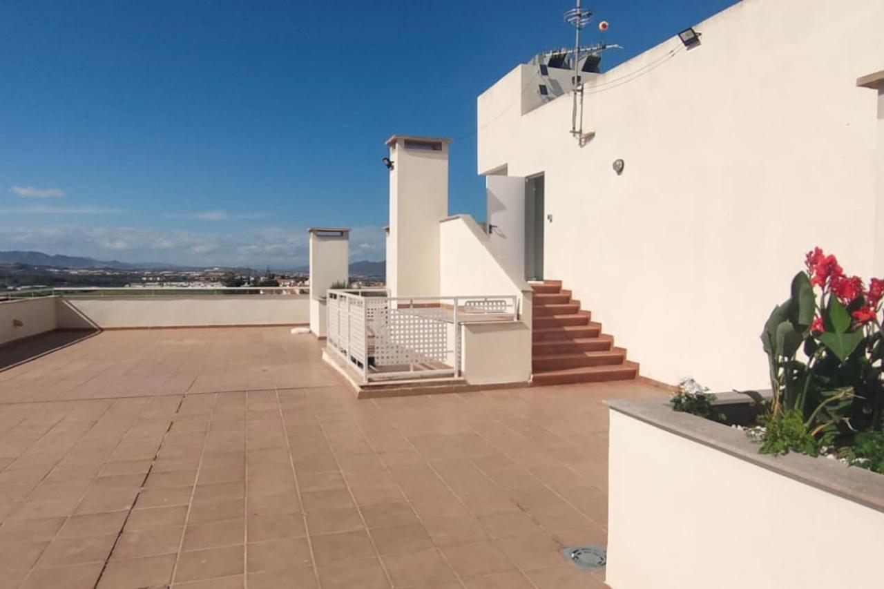 Apartamento Con Piscina Cerca De La Playa Гарруча Экстерьер фото